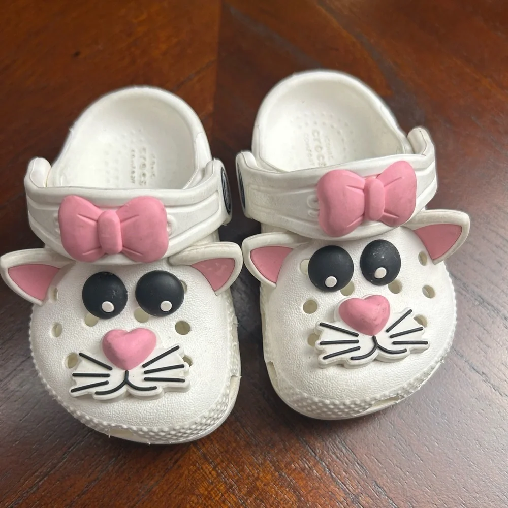 CROCS Kids White and Pink Cat Slippers